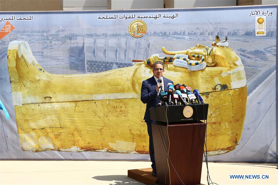 EGYPT-CAIRO-KING TUT-COFFIN-RESTORATION