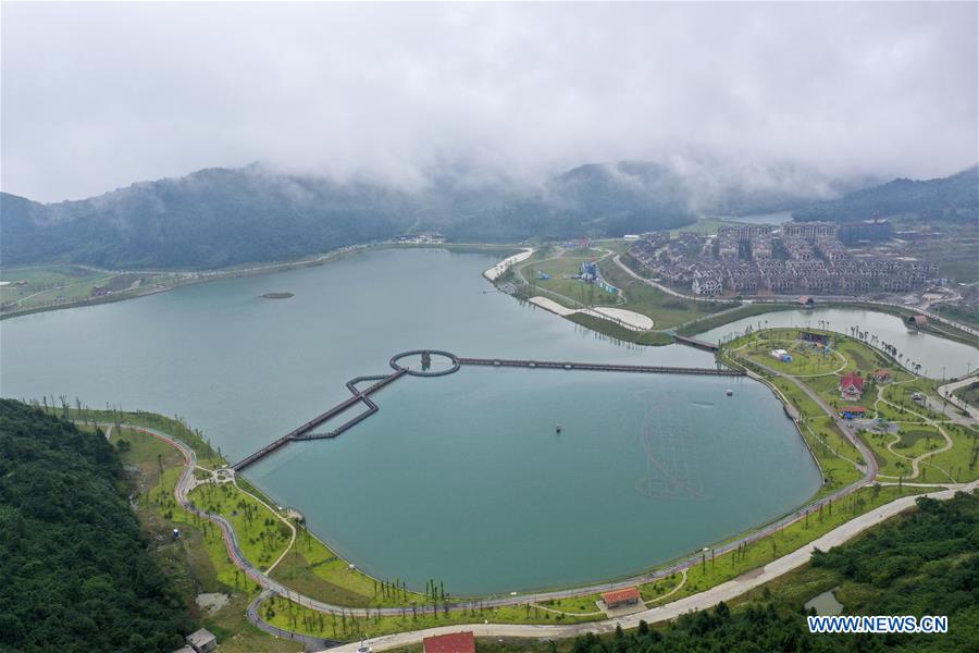 CHINA-CHONGQING-NANTIAN LAKE-SCENERY (CN)
