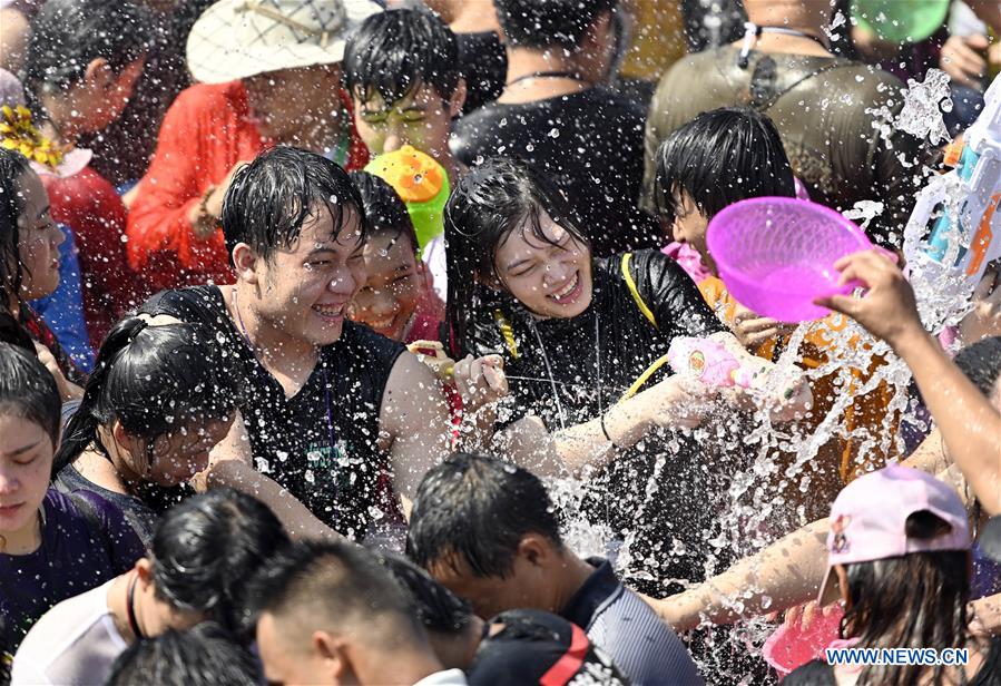 CHINA-HAINAN-BAOTING-WATER FESTIVAL (CN)