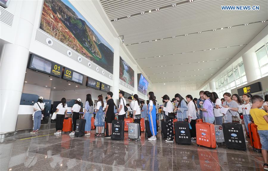CHINA-CHONGQING-WUSHAN AIRPORT-PREPARATION (CN)