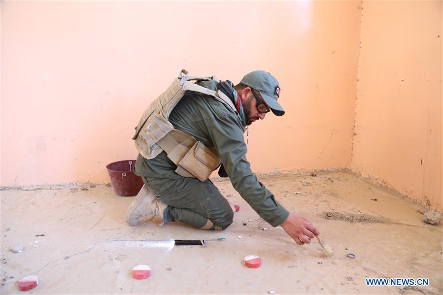 IRAQ-SINJAR-YAZIDI TEAM-DEMINING
