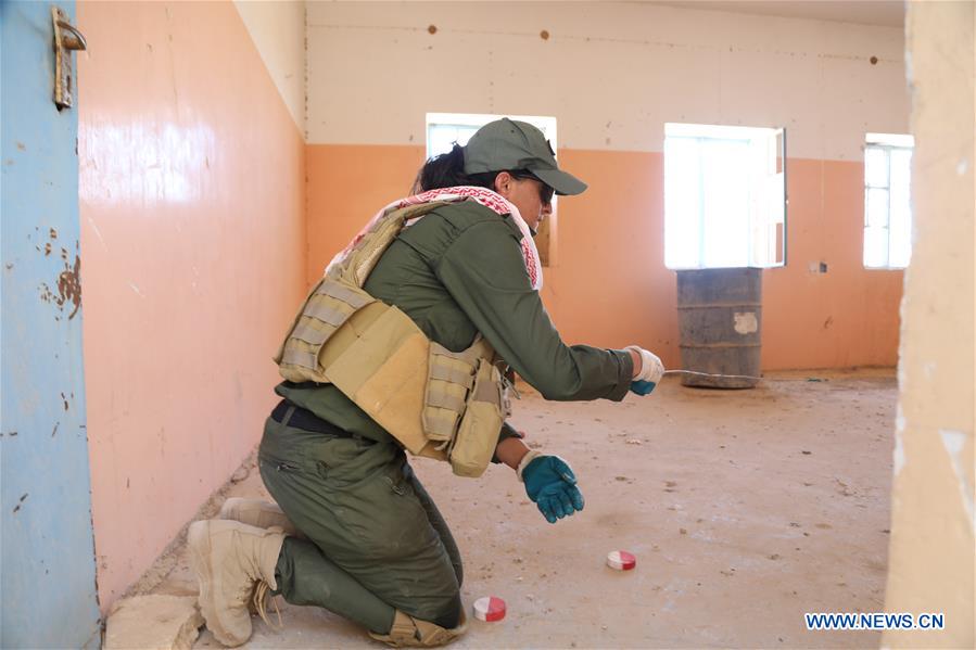 IRAQ-SINJAR-YAZIDI TEAM-DEMINING
