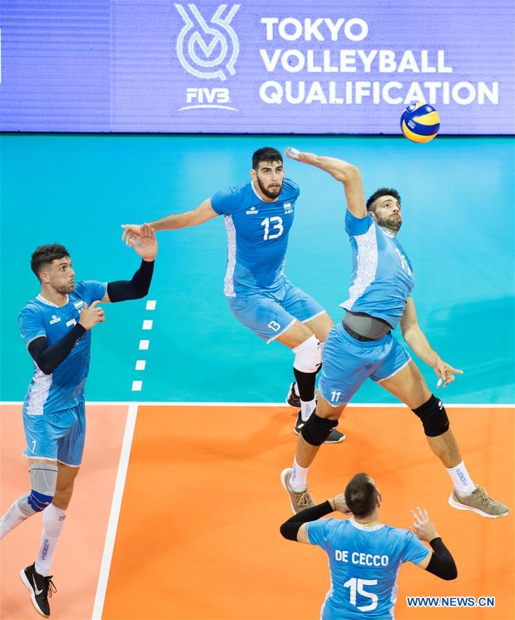 XINHUA PHOTOS OF THE DAY