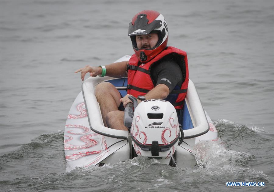 Bathtub Races held at Kitsilano Beach in Vancouver Xinhua English