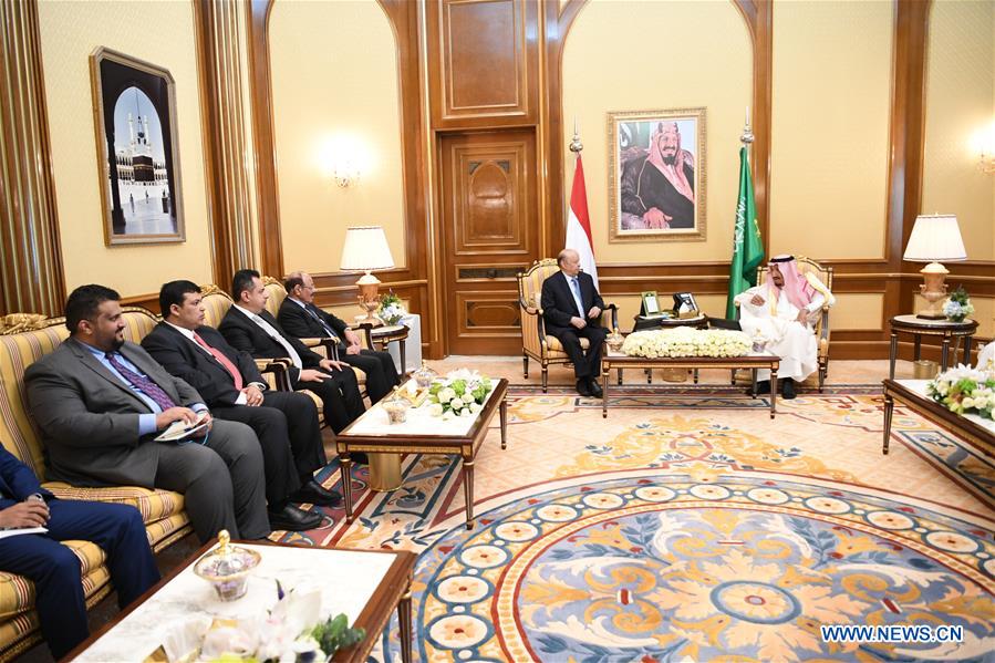 SAUDI ARABIA-MECCA-KING-YEMEN-PRESIDENT-MEETING