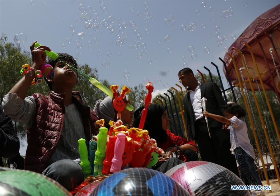 YEMEN-SANAA-EID AL-ADHA-CELEBRATION-HOLIDAY