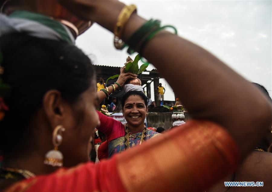 INDIA-MUMBAI-COCONUT FESTIVAL