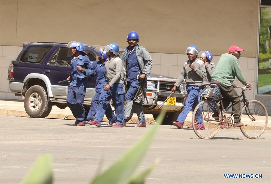 ZIMBABWE-HARARE-PROTEST-POLICE