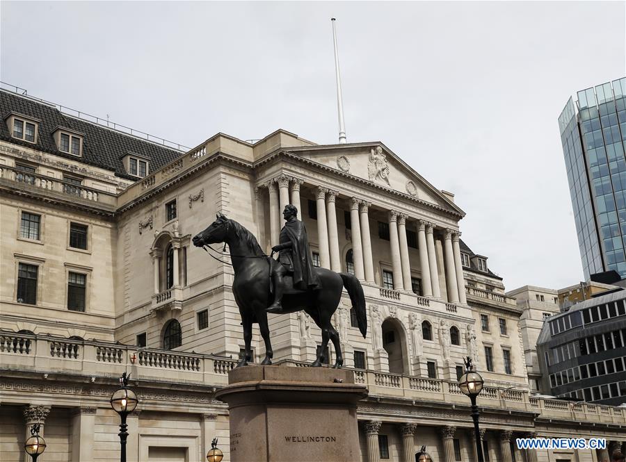 BRITAIN-ECONOMY-CONTRACTION