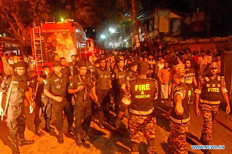 BANGLADESH-DHAKA-SLUM-FIRE