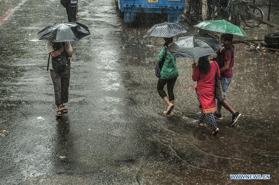 INDIA-KOLKATA-HEAVY RAIN