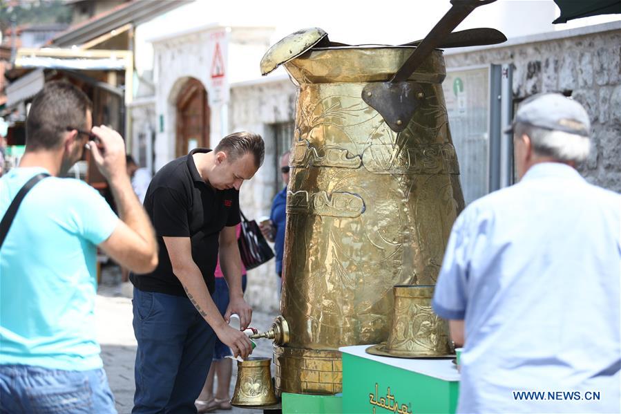 BOSNIA AND HERZEGOVINA-SARAJEVO-BIGGEST COFFEE POT