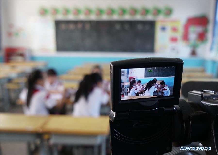 CHINA-HEBEI-NEIQIU-LEFT-BEHIND CHILDREN-MICRO FILM (CN)