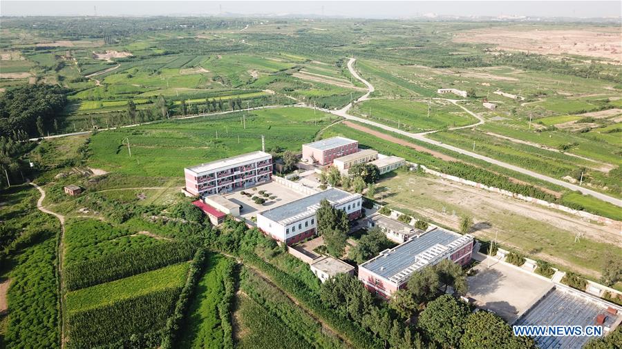 CHINA-HEBEI-NEIQIU-LEFT-BEHIND CHILDREN-MICRO FILM (CN)