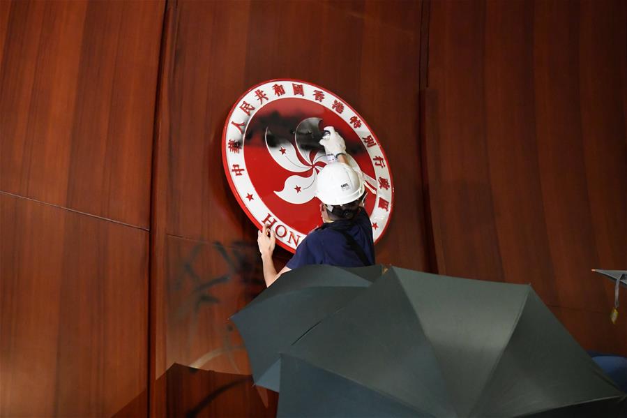 Xinhua Headlines: How violence has disrupted Hong Kong over last 2 months?