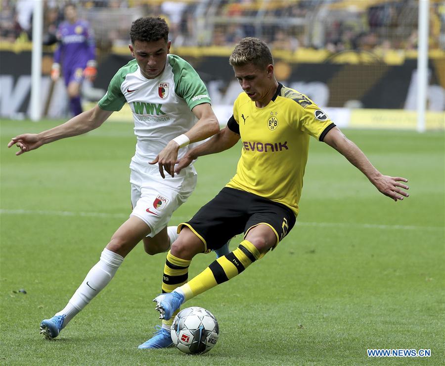 (SP)GERMANY-DORTMUND-SOCCER-BUNDESLIGA-DORTMUND VS AUGSBURG
