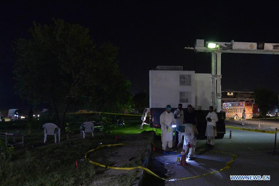 PAKISTAN-ISLAMABAD-POLICE CHECK POST-FIRING