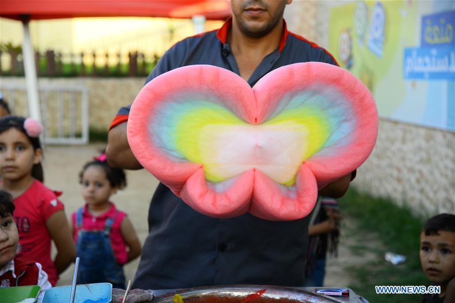 MIDEAST-GAZA-DAILY LIFE-COTTON CANDY