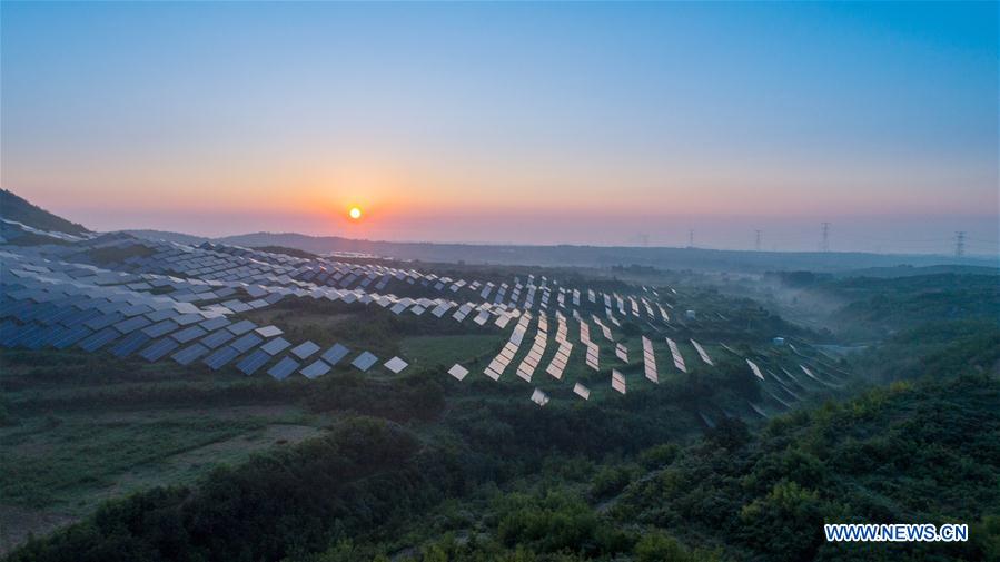 CHINA-HEBEI-PHOTOVOLTAIC POWER STATION (CN)