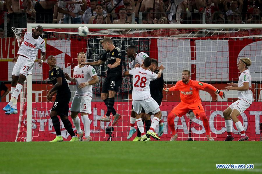 (SP)GERMANY-COLOGNE-SOCCER-BUNDESLIGA-DORTMUND VS COLOGNE