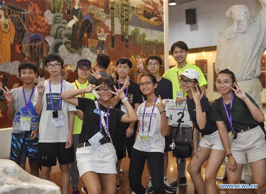 CHINA-SICHUAN-CHENGDU-HONG KONG-YOUNG PEOPLE-COMMUNICATION TOUR (CN)