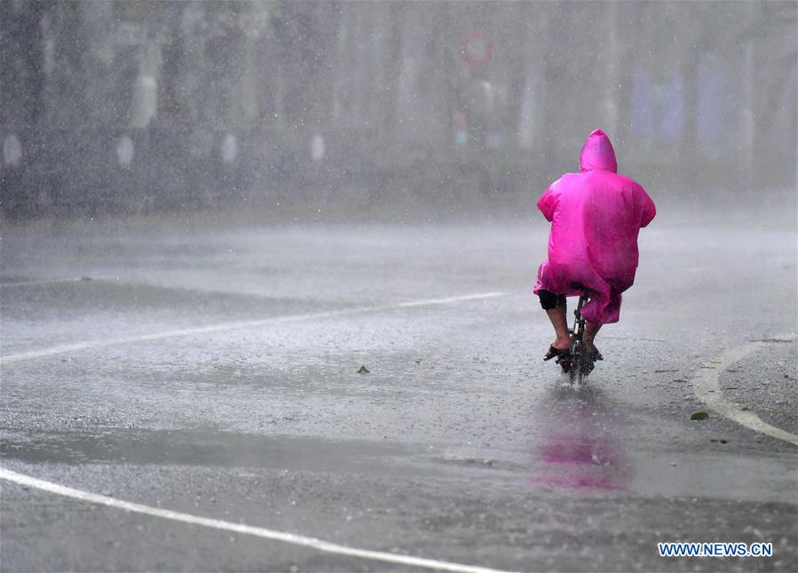 CHINA-FUJIAN-XIAMEN-TYPHOON BAILU (CN)