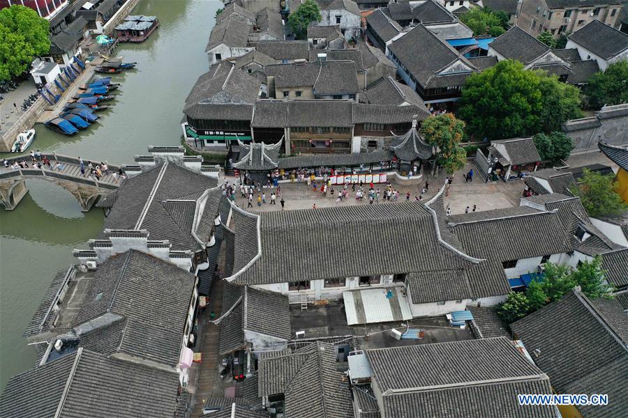 CHINA-JIANGSU-KUNSHAN-QIANDENG ANCIENT TOWN-SCENERY (CN)