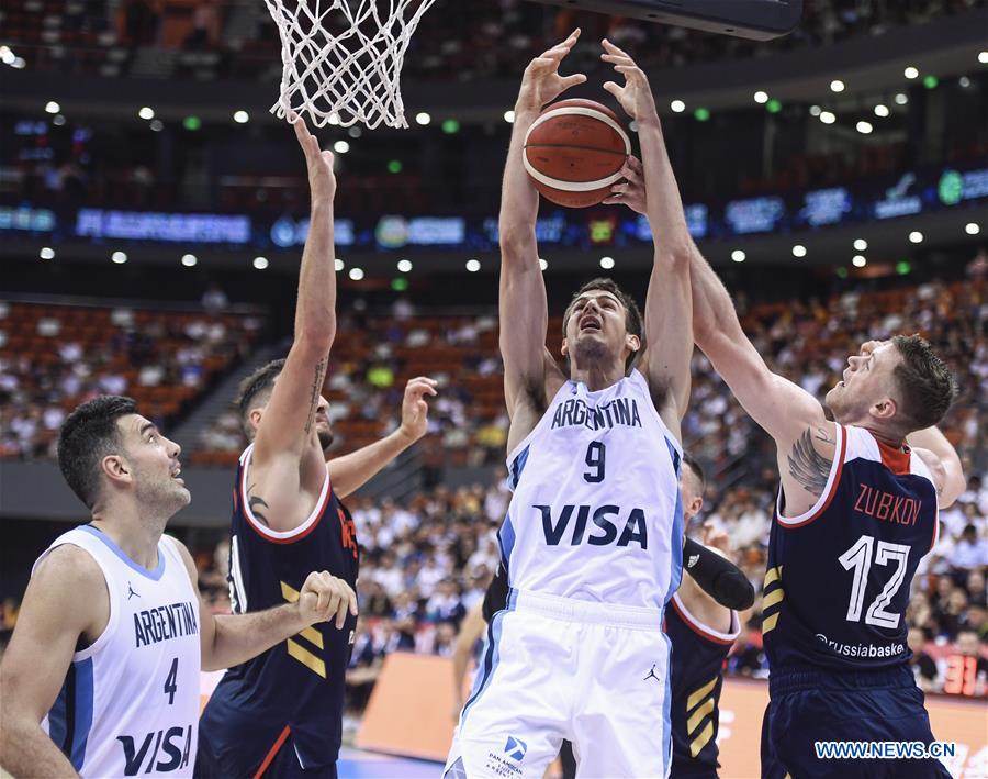 (SP)CHINA-NINGBO-INTERNATIONAL MEN'S BASKETBALL TOURNAMENT-ARG VS RUS (CN)