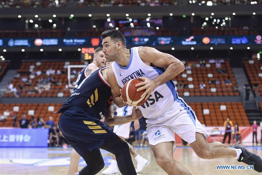 (SP)CHINA-NINGBO-INTERNATIONAL MEN'S BASKETBALL TOURNAMENT-ARG VS RUS (CN)