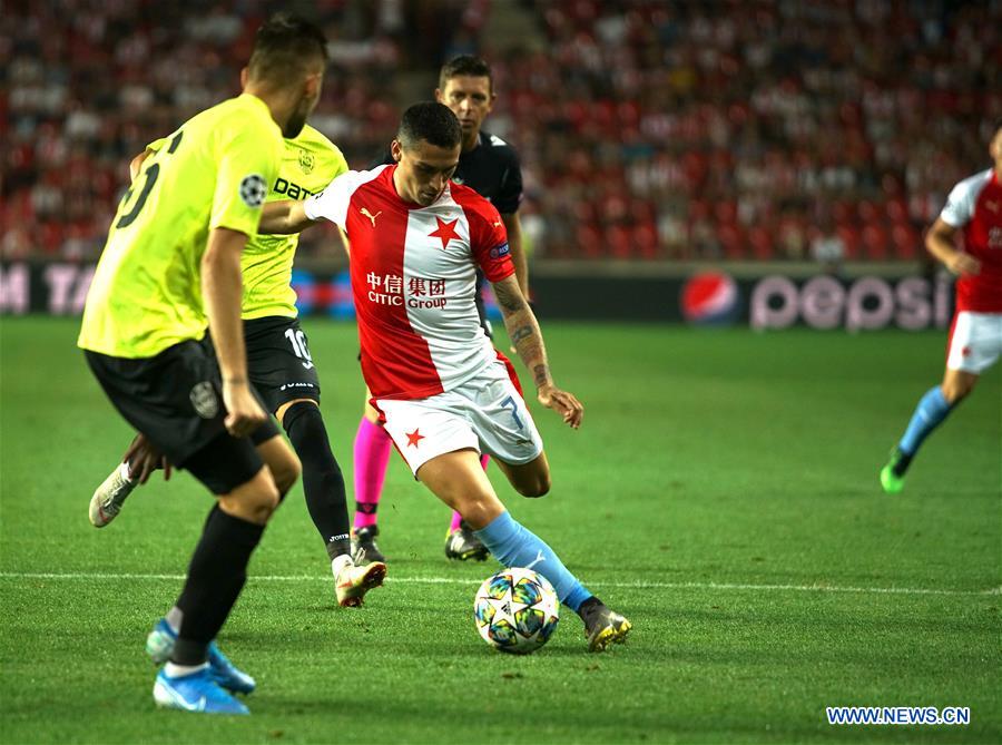 (SP)CZECH REPUBLIC-PRAGUE-SOCCER-UEFA CHAMPIONS LEAGUE-SLAVIA VS CLUJ