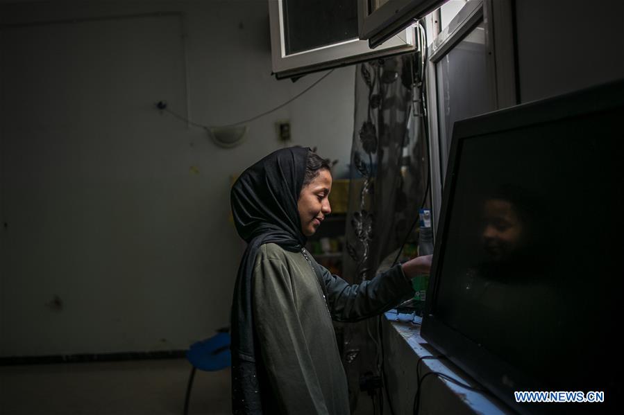 LIBYA-TRIPOLI-DISPLACED FAMILY