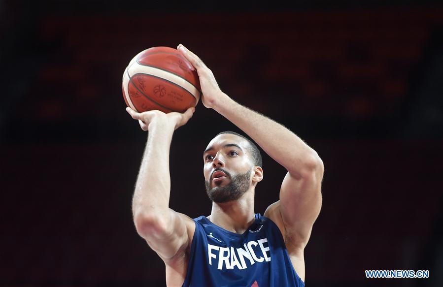 (SP)CHINA-SHENZHEN-BASKETBALL-FIBA WORLD CUP-FRANCE-TRAINING (CN)