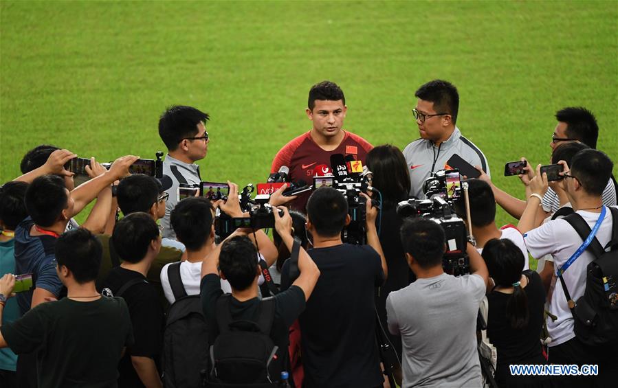 (SP)CHINA-GUANGZHOU-SOCCER-TRAINING (CN)