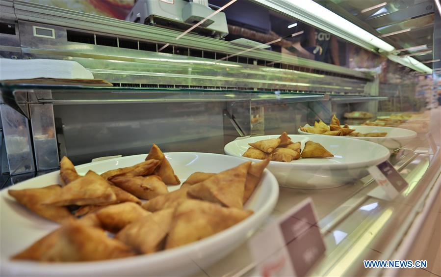 KENYA-TRADITIONAL SNACK-SAMOSA