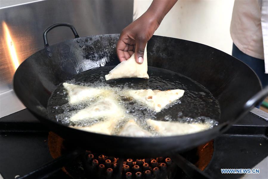 KENYA-TRADITIONAL SNACK-SAMOSA