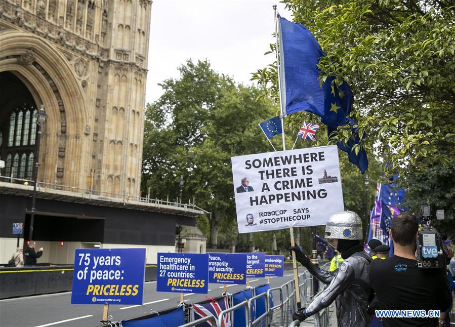 BRITAIN-LONDON-PARLIAMENT-RESUMPTION