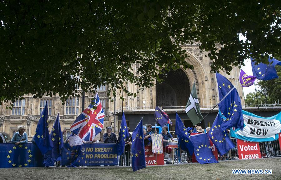 BRITAIN-LONDON-PARLIAMENT-RESUMPTION