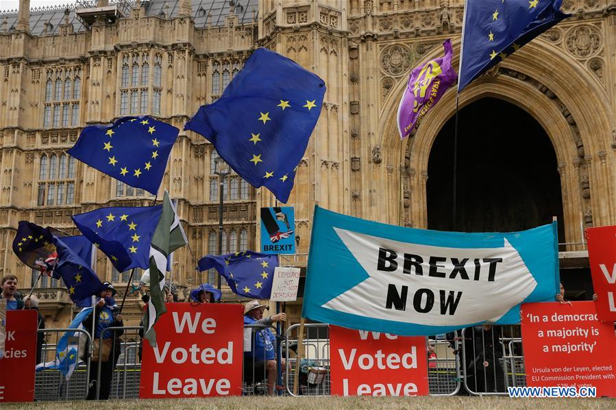 BRITAIN-LONDON-PARLIMENT-RESUMPTION