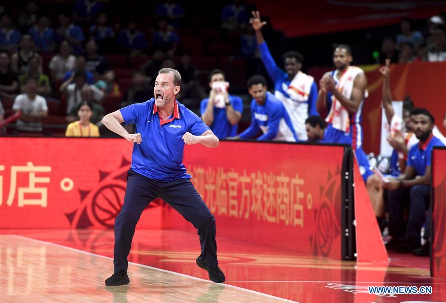 (SP)CHINA-SHENZHEN-BASKETBALL-FIBA WORLD CUP-GROUP D-GER VS DOM (CN)