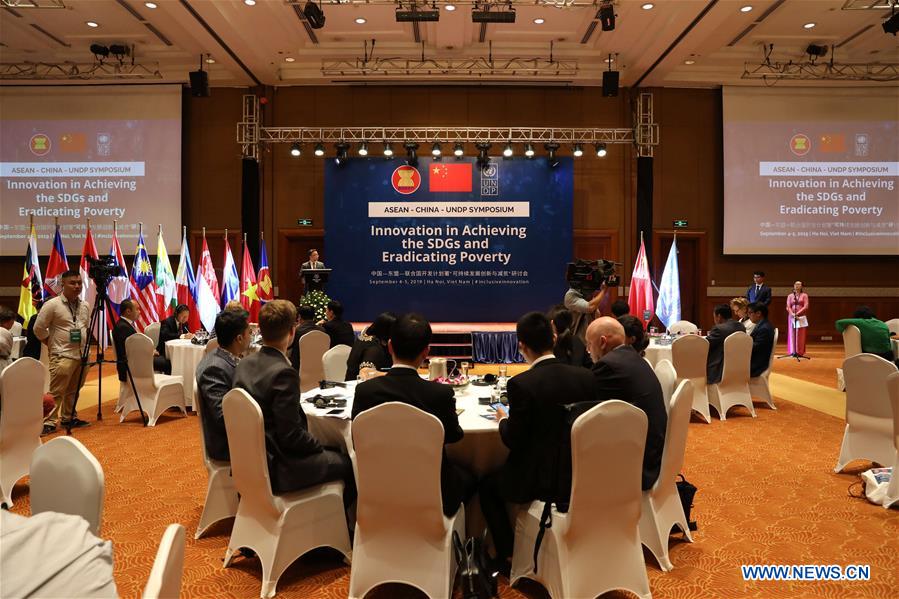 VIETNAM-HANOI-SYMPOSIUM-POVERTY REDUCTION 