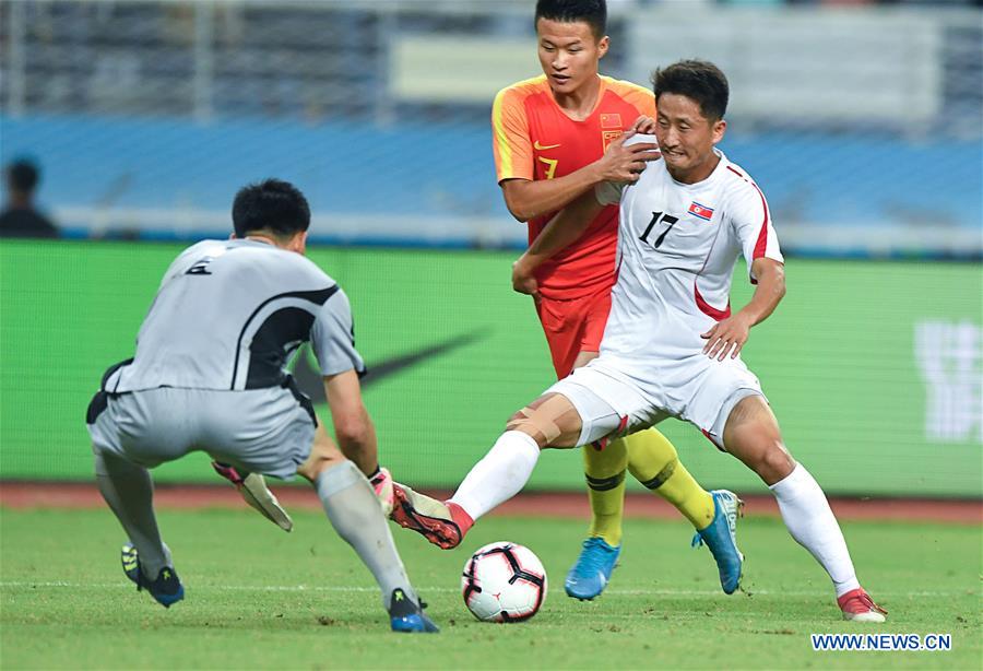 (SP)CHINA-HUANGSHI-FOOTBALL-CFA TEAM CHINA INTERNATIONAL FRIENDLY MATCH-CHN VS DPRK