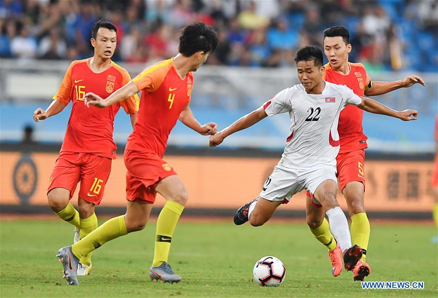 (SP)CHINA-HUANGSHI-FOOTBALL-CFA TEAM CHINA INTERNATIONAL FRIENDLY MATCH-CHN VS DPRK