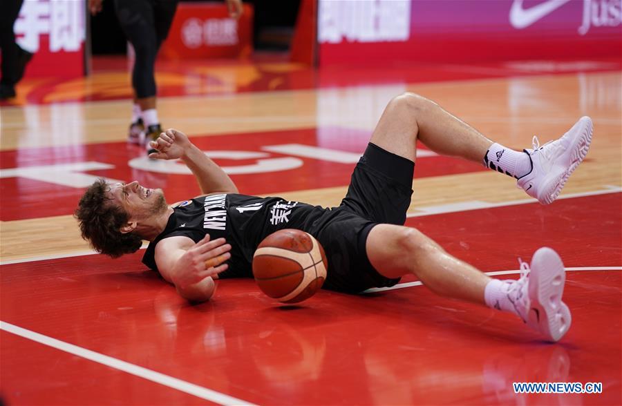 (SP)CHINA-NANJING-BASKETBALL-FIBA WORLD CUP-GROUP F-GRE VS NZL(CN)