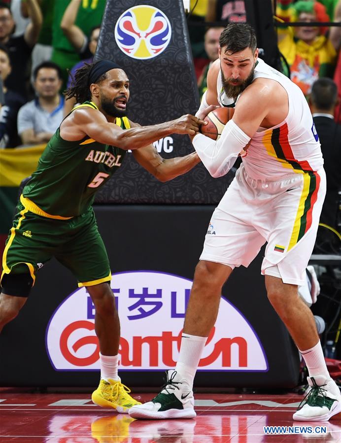 (SP)CHINA-DONGGUAN-BASKETBALL-FIBA WORLD CUP-GROUP H-LITHUANIA VS AUSTRALIA (CN)