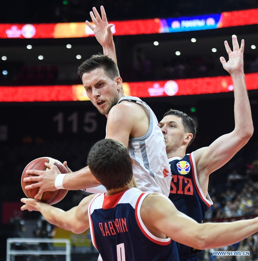 (SP)CHINA-FOSHAN-BASKETBALL-FIBA WORLD CUP-GROUP I-POL VS RUS (CN)