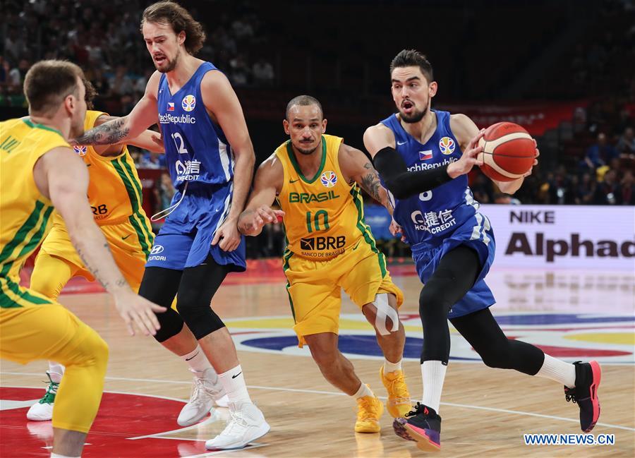 (SP)CHINA-SHENZHEN-BASKETBALL-FIBA WORLD CUP-GROUP K-BRA VS CZE(CN)