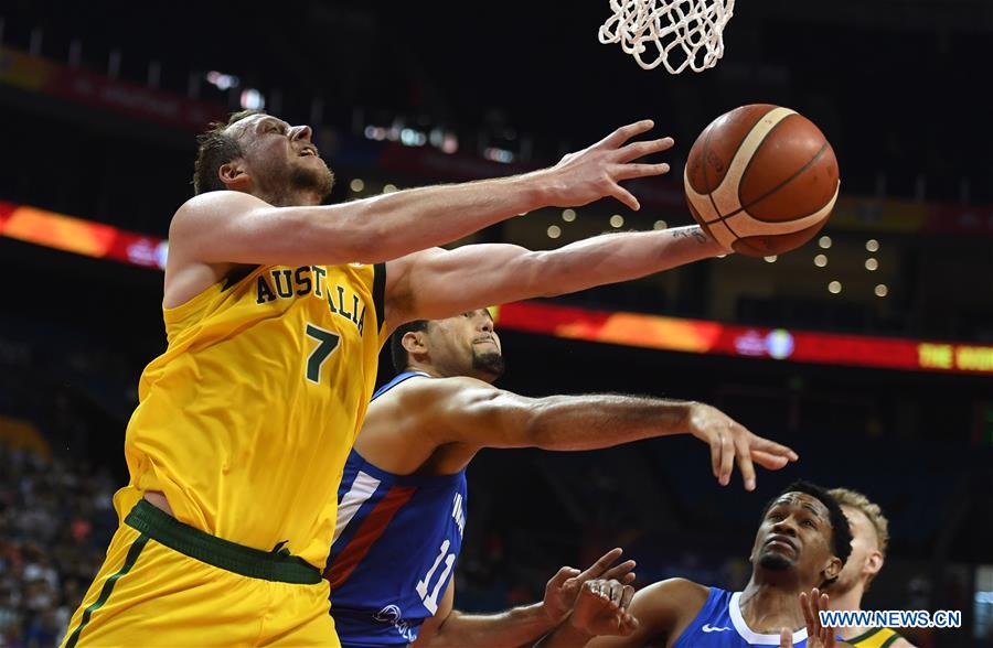 (SP)CHINA-NANJING-BASKETBALL-FIBA WORLD CUP-GROUP L-AUS VS DOM(CN)