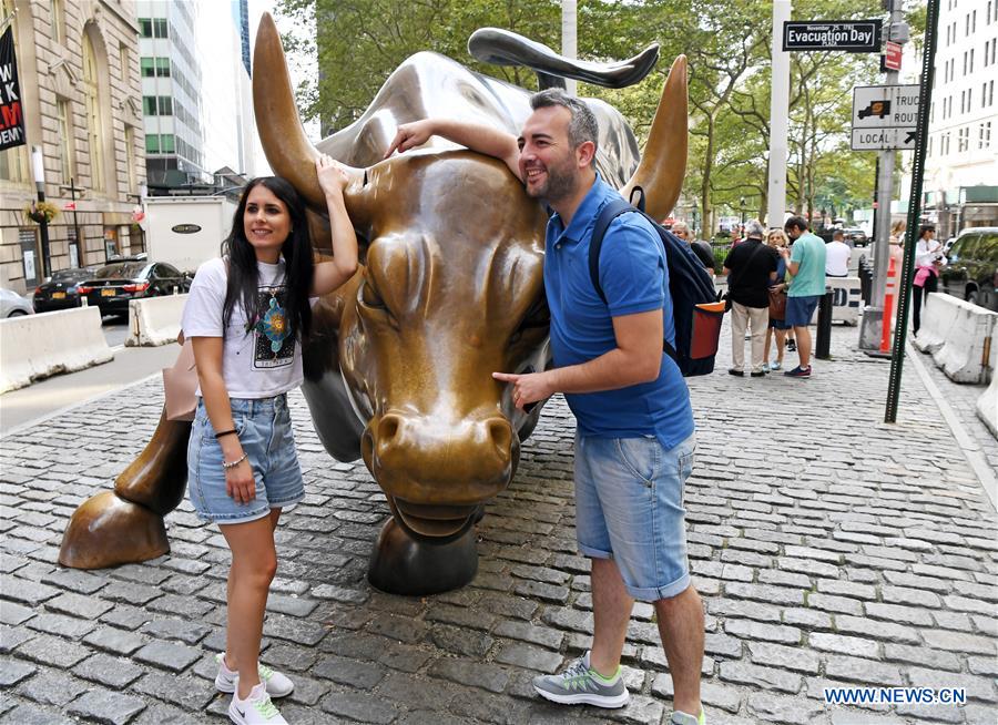 U.S.-NEW YORK-CHARGING BULL-DAMAGE