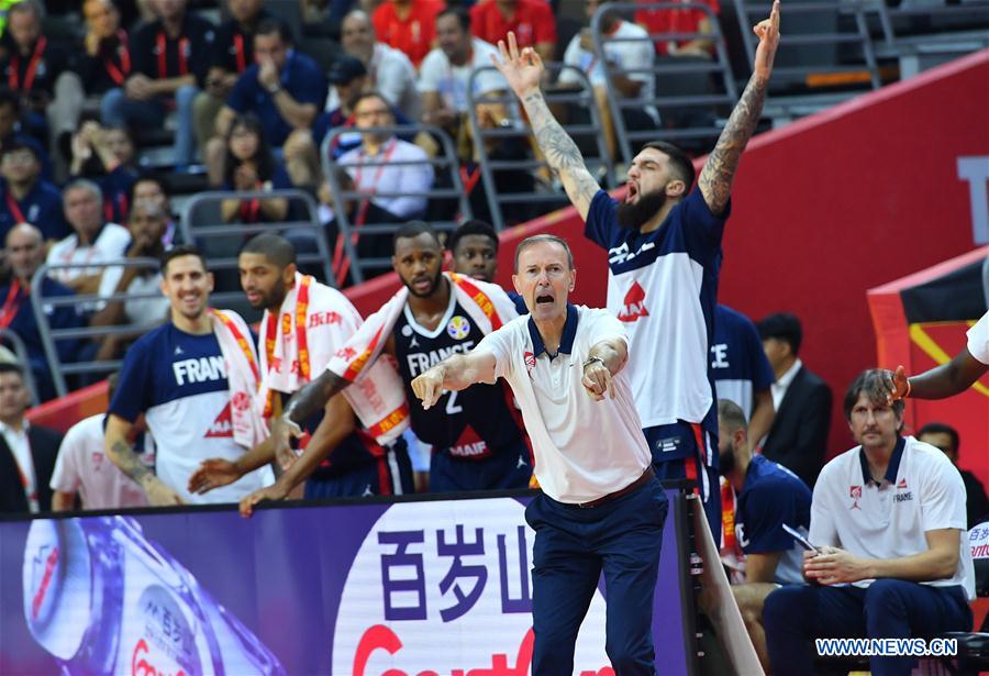 (SP)CHINA-DONGGUAN-BASKETBALL-FIBA WORLD CUP-QUARTER FINAL-USA VS FRANCE (CN)