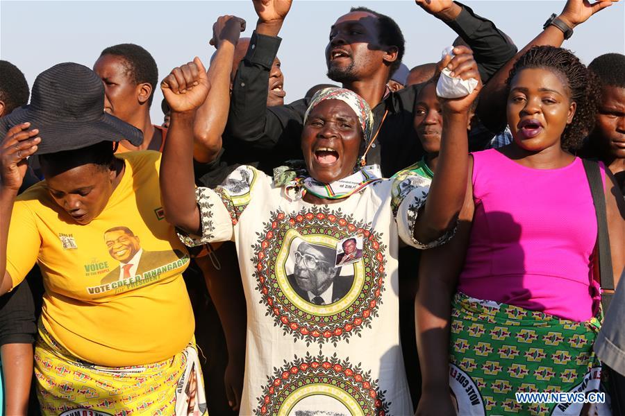 ZIMBABWE-HARARE-MUGABE-BODY-ARRIVAL